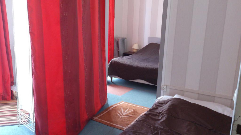 Hotel Moderne Viré Zewnętrze zdjęcie